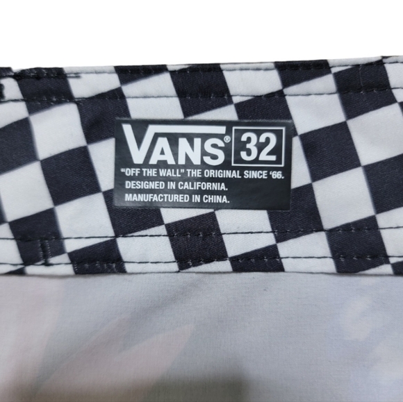 Vans Stretch 9" Board Shorts Pismo Floral Checker Swim Bathing Trunks Size. 32. - Picture 7 of 8